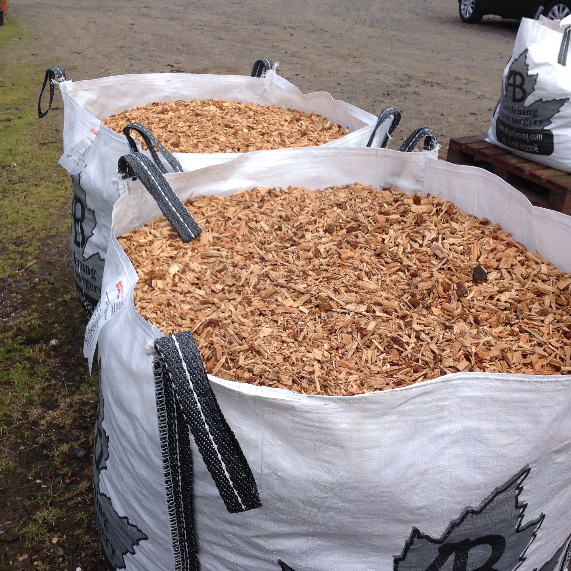Wood chipping Langley Horticulture